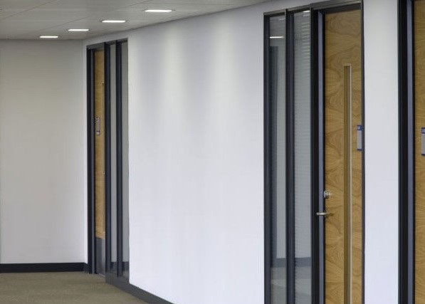 Office Partitioning Solutions – Office Furniture Requirements