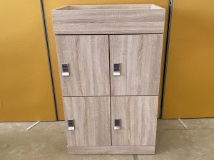 4 Door Programmable Locker with Planter Top Box