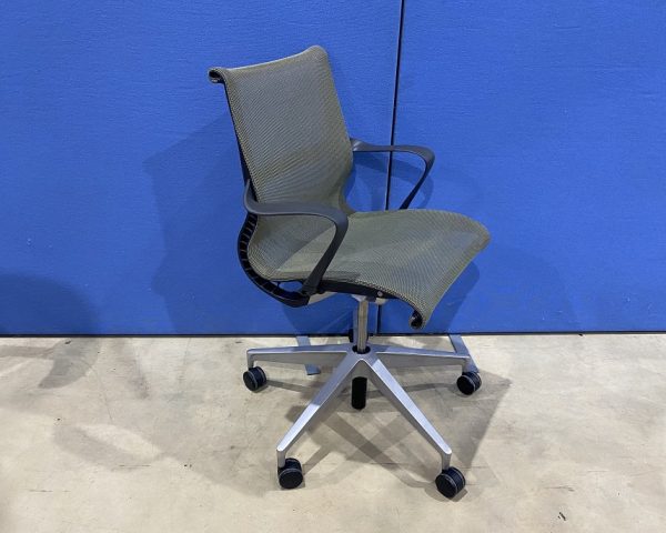 Herman Miller Setu Office Chairs in Green Mesh