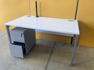 Rectangle Desk Set in White & Aluminium