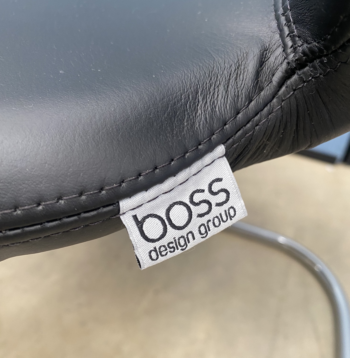 Boss Leather Meeting Chairs with Table - Used - Image 3