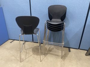6 x Stools in Black with Chrome Frame | Used