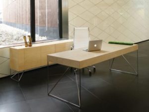 Air Executive Desk